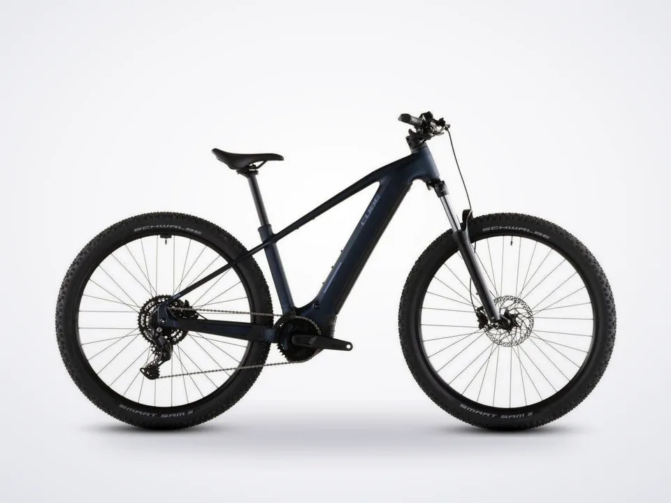 Cube Reaction Hybrid Performance 600