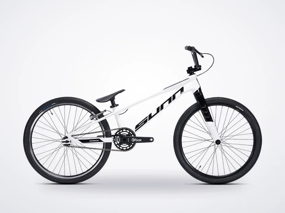 Sunn Royal Finest Pro Cruiser 24" White/Black 22.5"TT