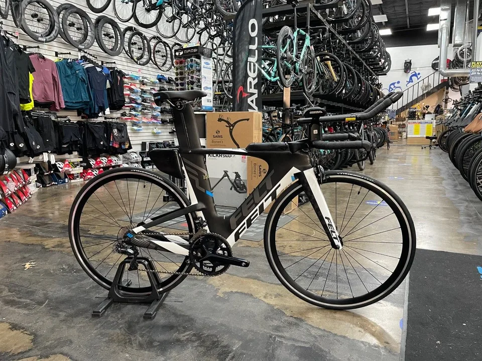 Felt IA 10