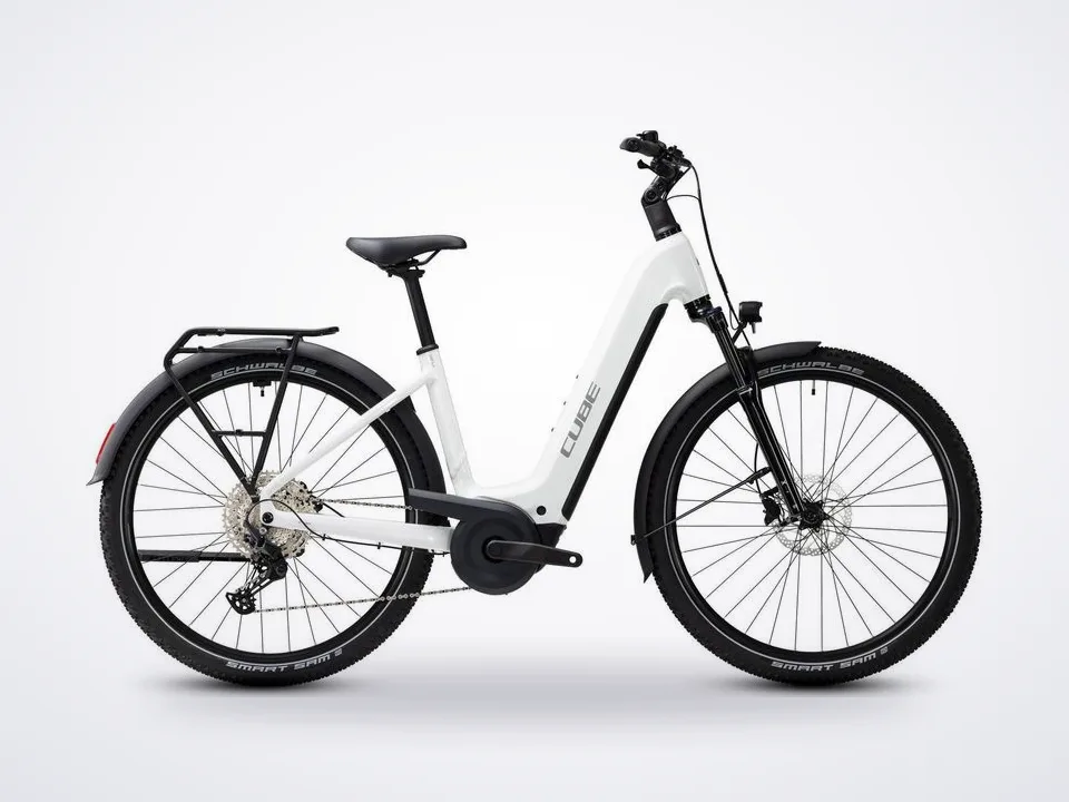 Cube Nuride Hybrid Performance 720 metallicwhite´n´grey