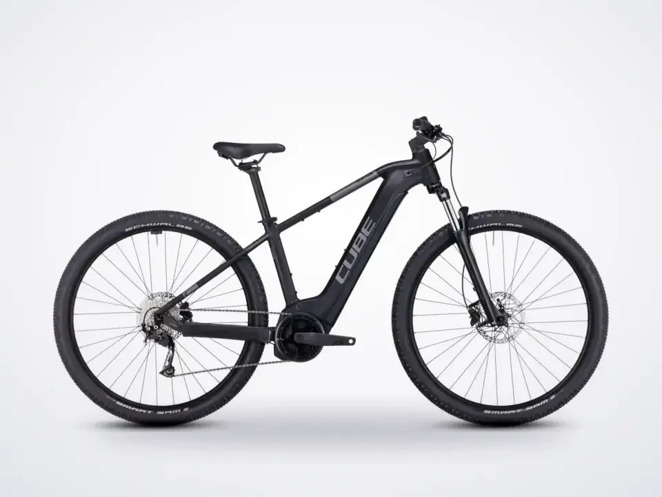 Cube Reaction Hybrid Perf 625
