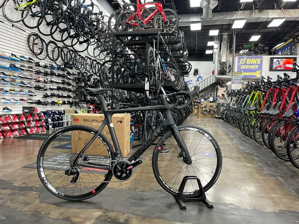 Pinarello Paris Sram Rival AXS