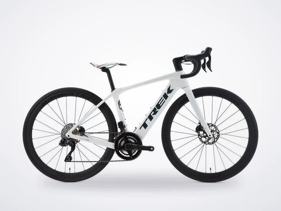 Trek Domane+ SLR 6
