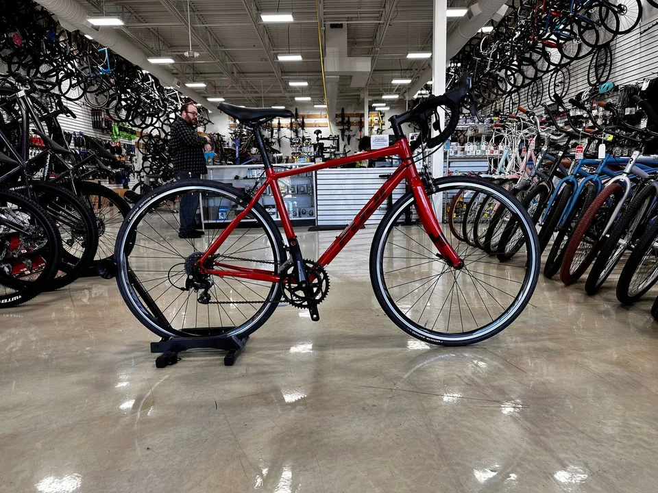Fuji Sportif 2.3 Micro-Shift R8 8 Speed