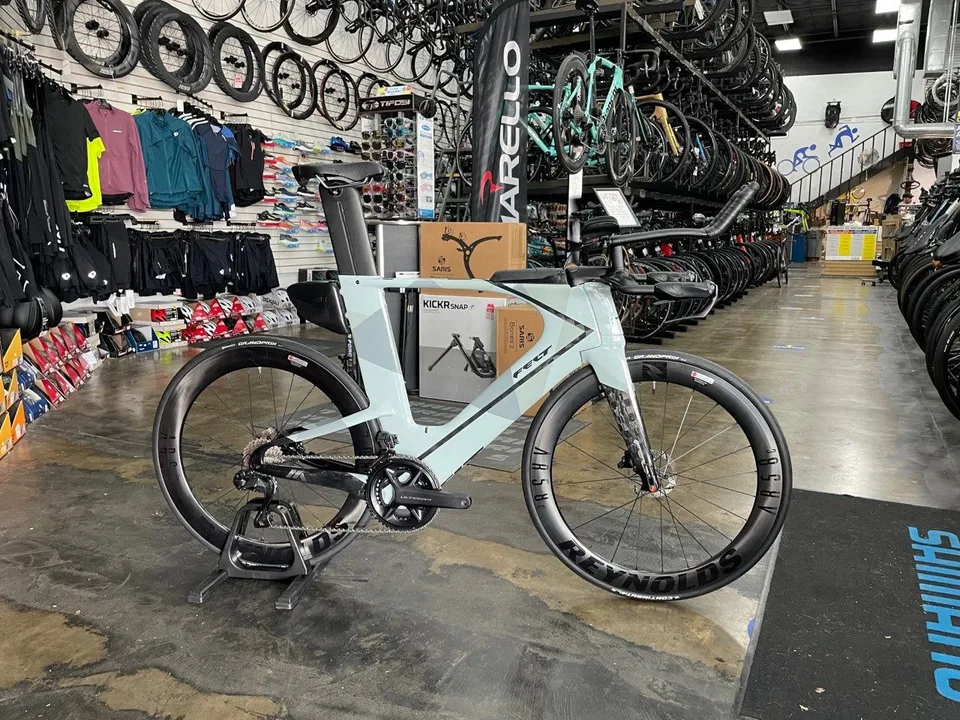 Felt IA Advanced