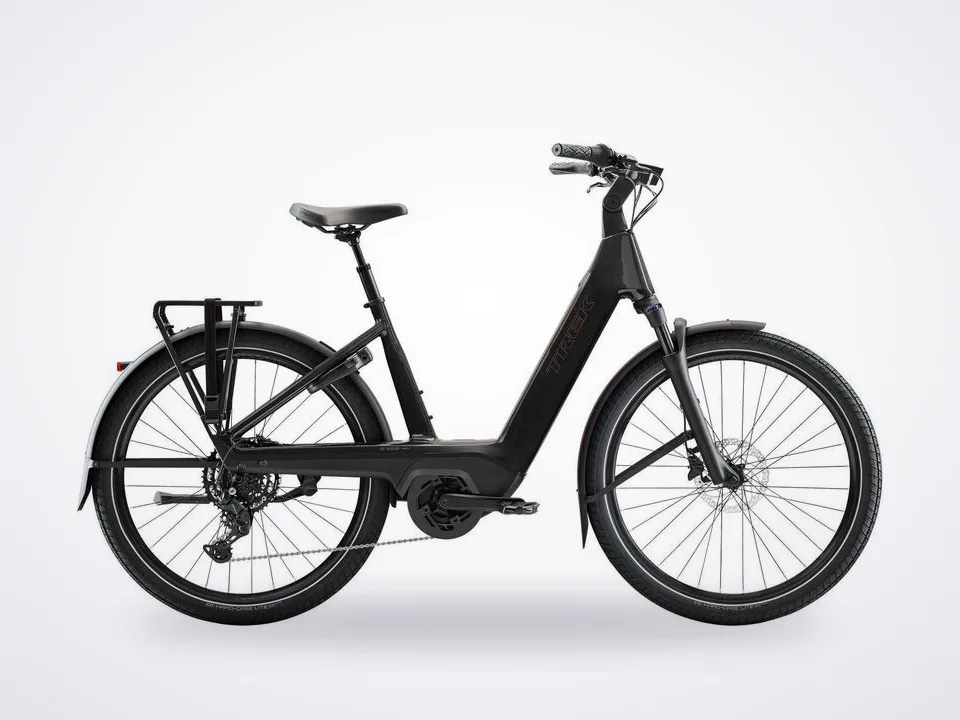 Trek Charter+ 4 R9 800 Wh Lowstep