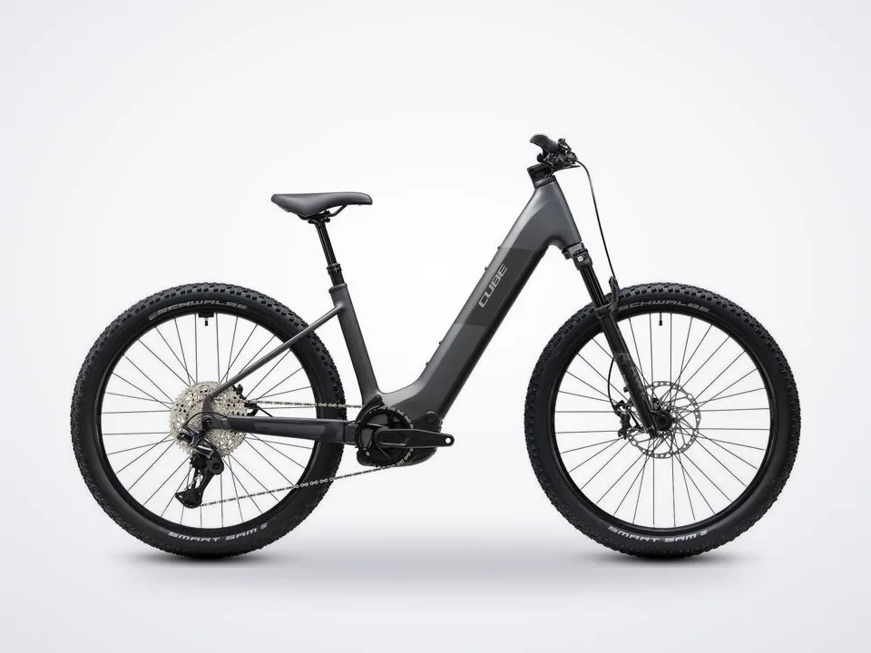 Cube Reaction Hybrid Race 800 slabgrey´n´chrome