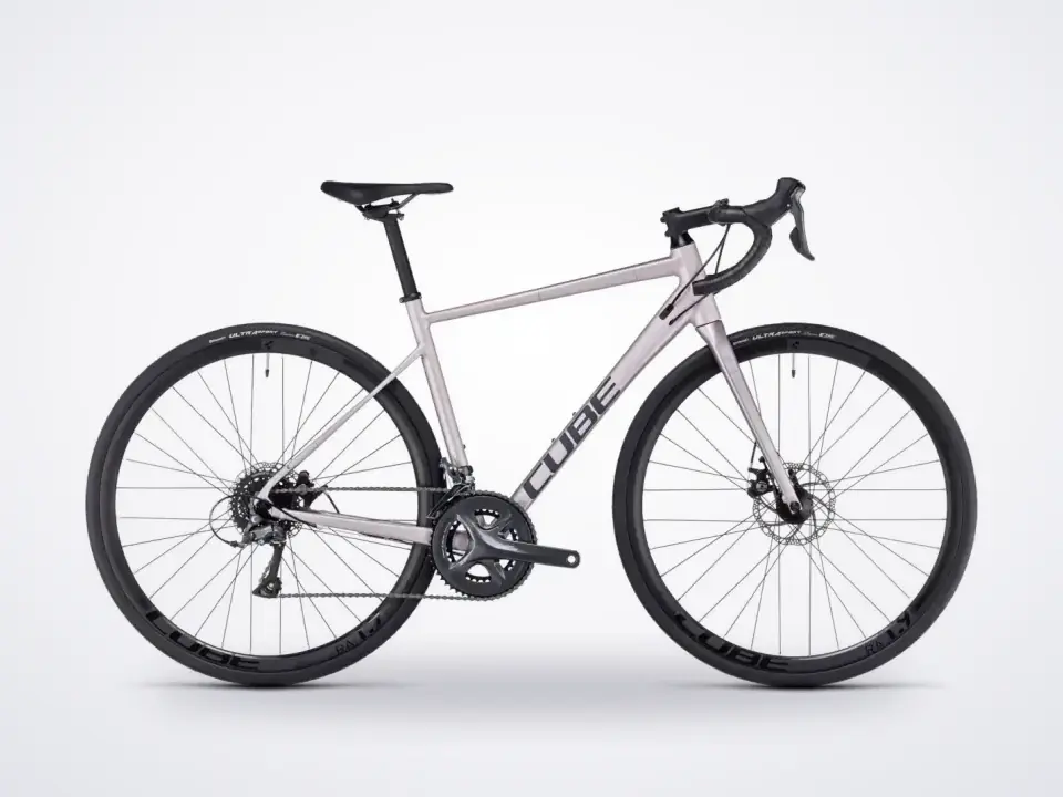 Cube Axial WS Womens Road Race