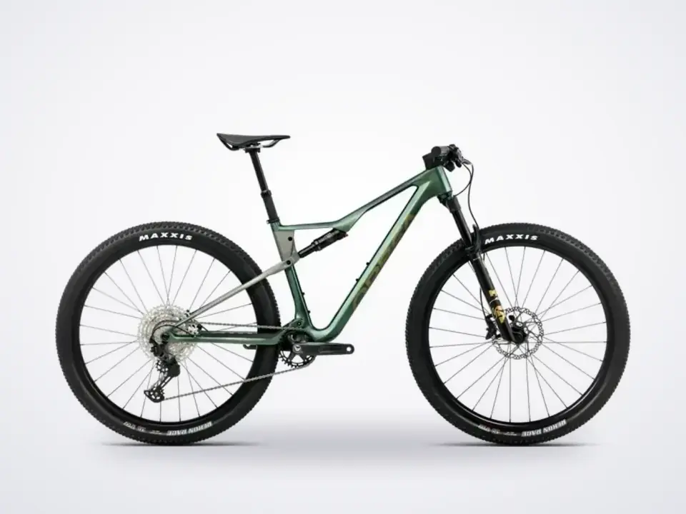 Orbea NEW - Oiz M30 Mountain Bike in Seaweed Carbon View - Spaceship