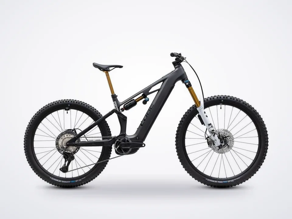 Cube Stereo Hybrid ONE77 HPC AT 800 carbon´n´white