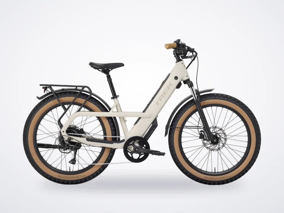 Trek Borrego+