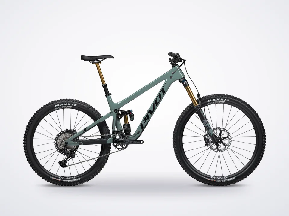 Pivot Mach 6 Pro XT