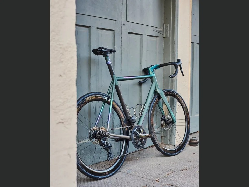 No.22 Aurora Charcoal Green Cerakote Green-Blue Anodized