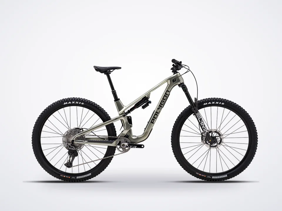 Polygon Collosus T9 Di2 CB