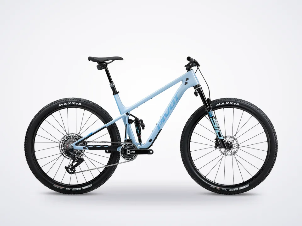 Pivot Mach 4 SL Pro X0 AXS NEO