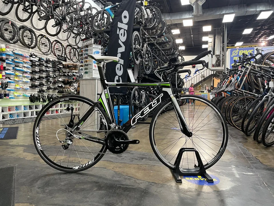 Felt B16 Shimano 10 Speed Black/White/Green