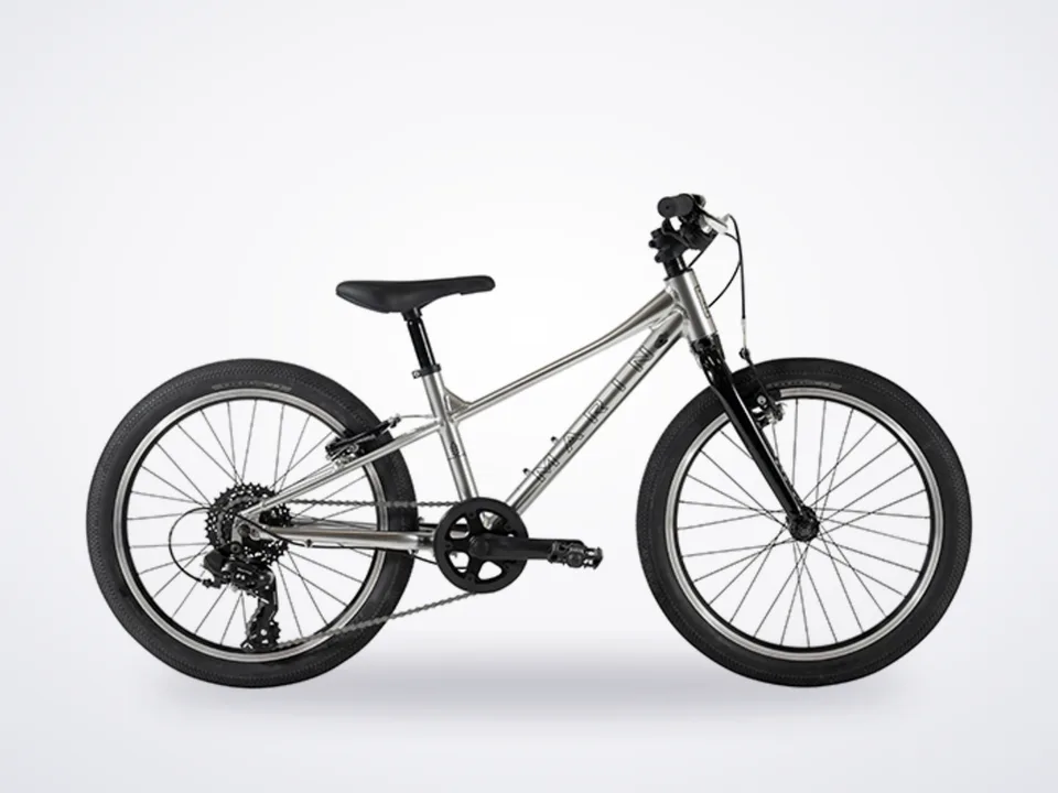 Marin Coast Trail 20" 7