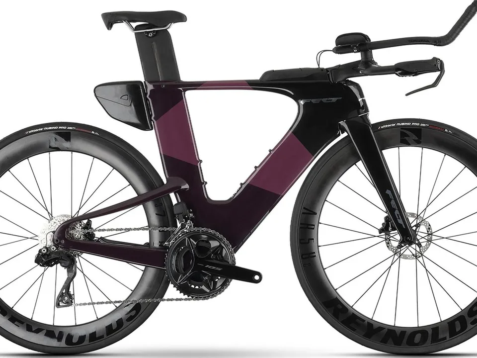 Felt IAX Advanced