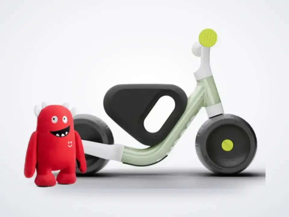 Woom WOW Self-Balancing Bike available in 3 colours