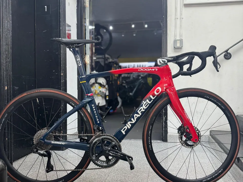 Pinarello Geraint Thomas' Team Ineos Pinarello Dogma F Dura-Ace Di2 Road Bike-