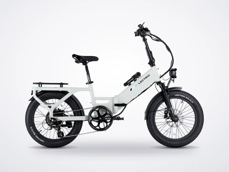 Lectric eBikes XP4 750 Step-Thru Stratus White
