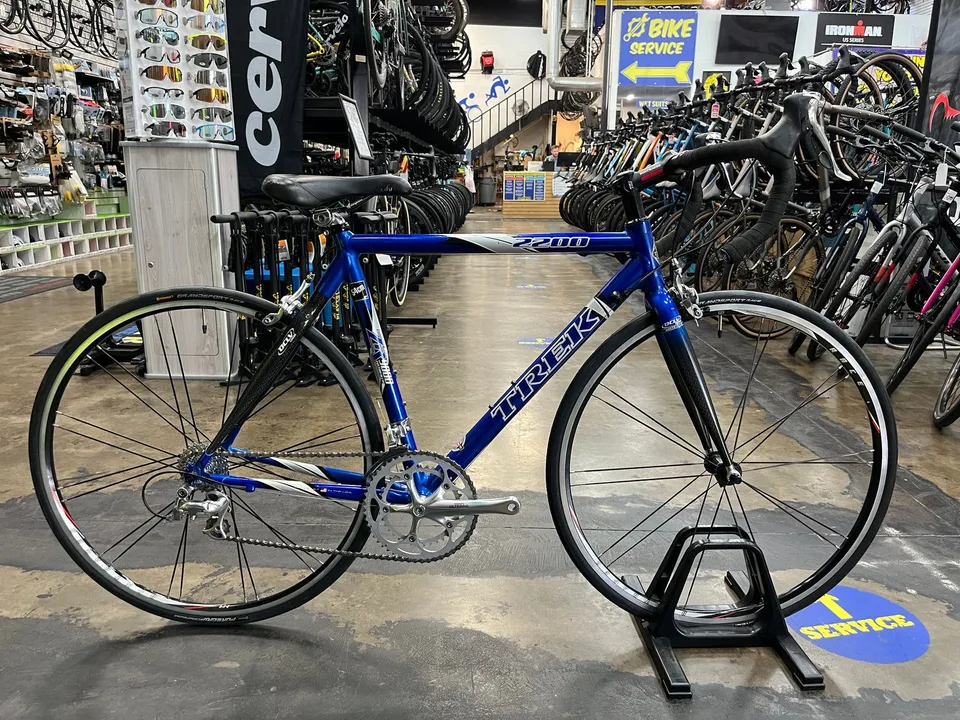 Trek 2200 Shimano Ultegra 9 Speed