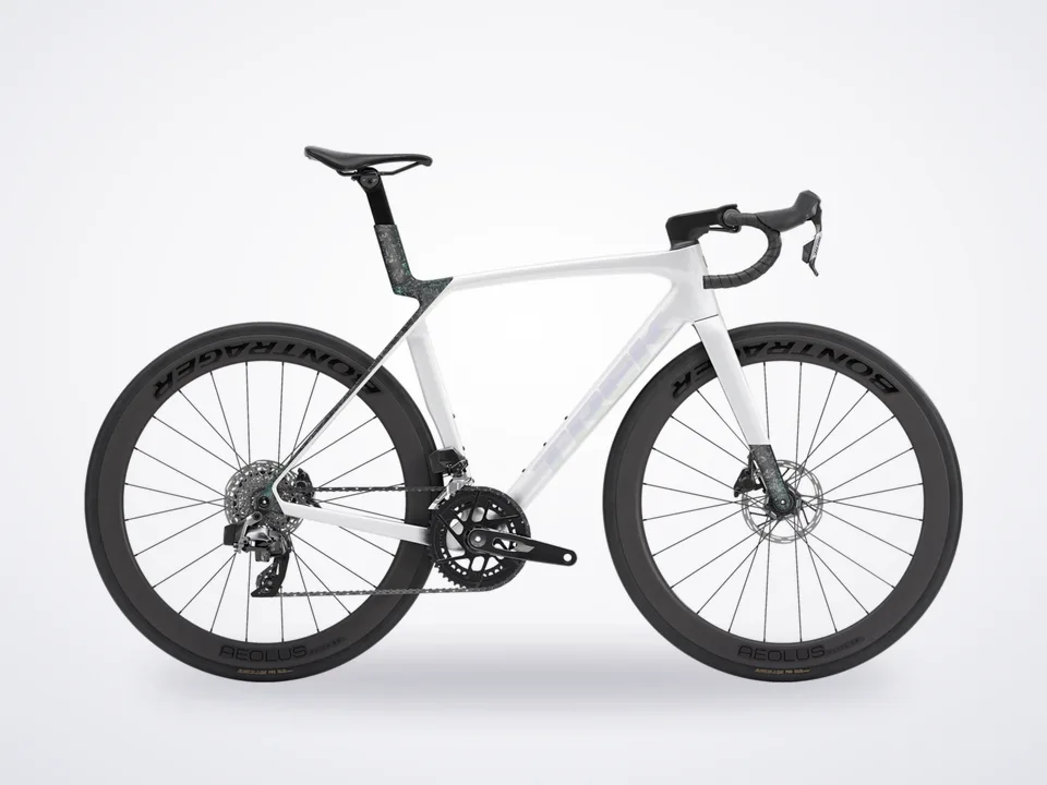 Trek Madone SL 6 AXS Gen 8