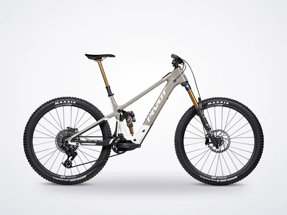 Pivot Shuttle SL/AM Pro XO